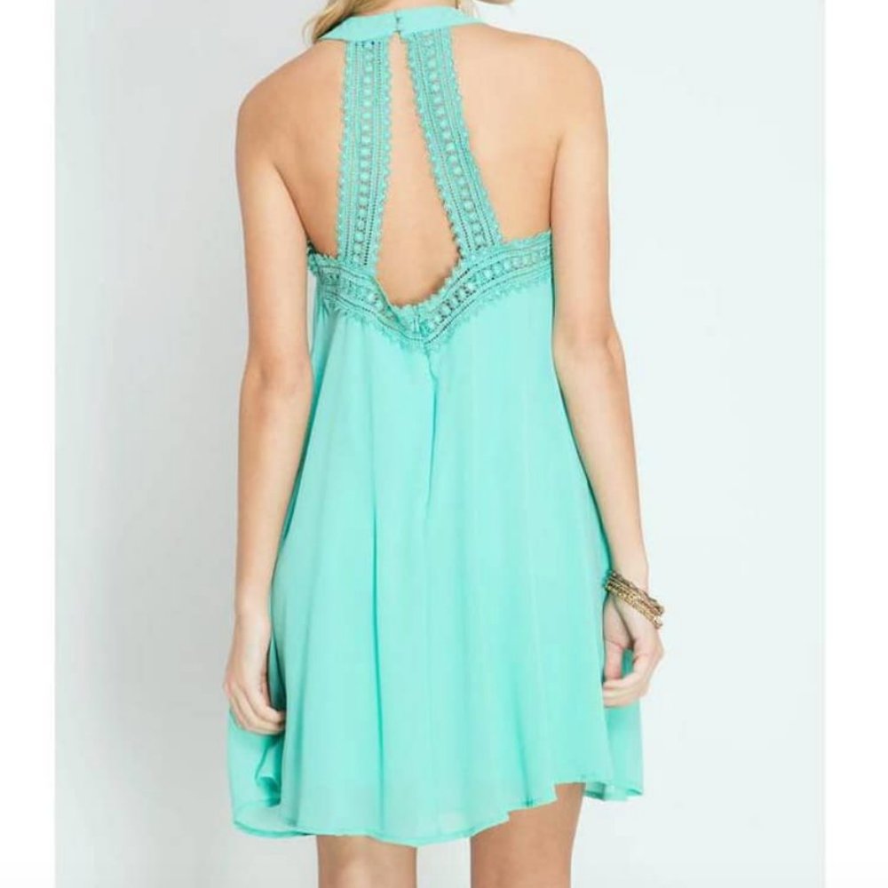 Jade sleeveless shift dress - Picture 2 of 8